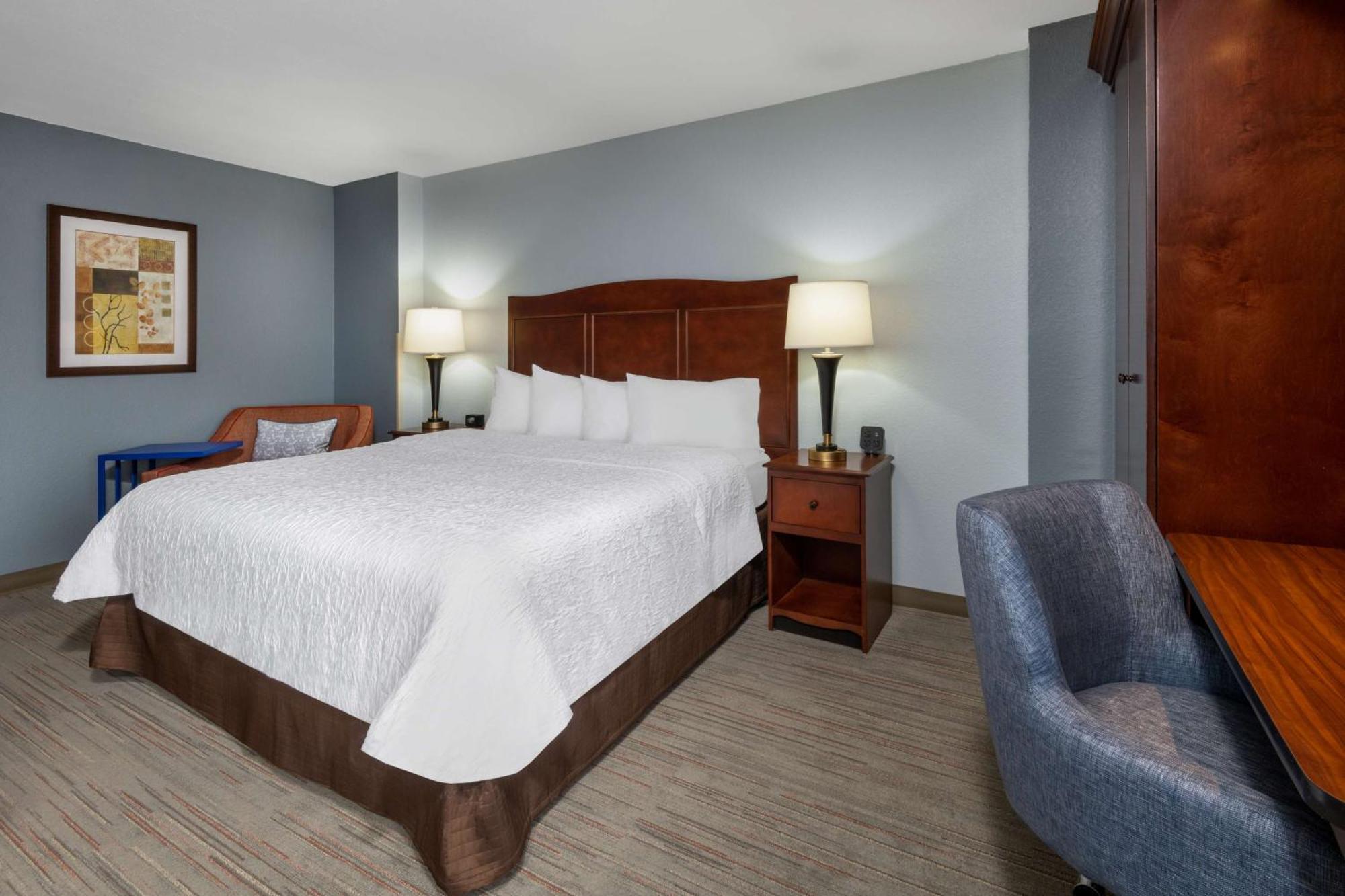 Hampton Inn Denver-International Airport Buitenkant foto