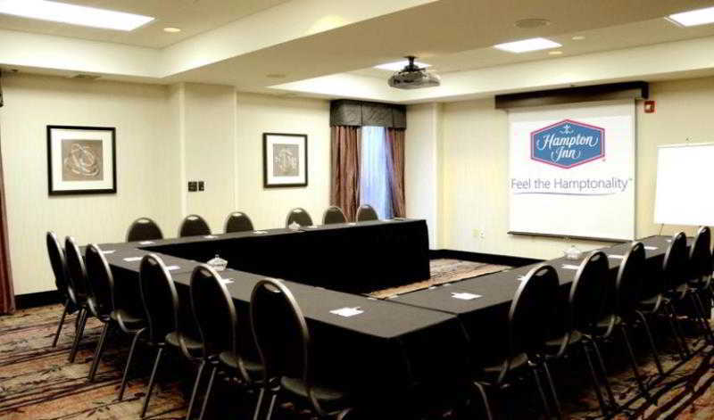 Hampton Inn Denver-International Airport Buitenkant foto